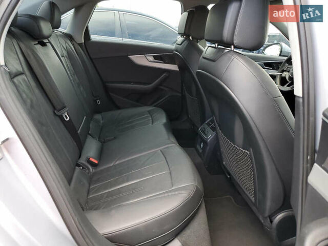 Серый Ауди А4, объемом двигателя 2 л и пробегом 240 тыс. км за 12100 $, фото 8 на Automoto.ua