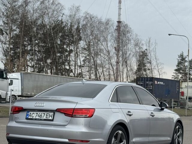 Сірий Ауді А4, об'ємом двигуна 2 л та пробігом 220 тис. км за 18999 $, фото 8 на Automoto.ua