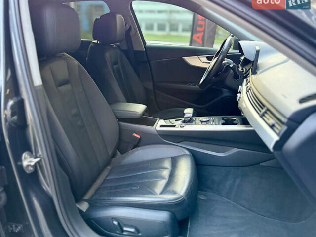 Сірий Ауді А4, об'ємом двигуна 2 л та пробігом 110 тис. км за 19500 $, фото 16 на Automoto.ua
