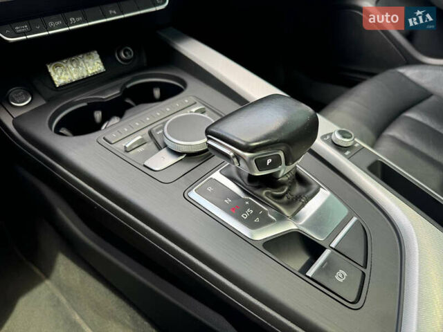 Серый Ауди А4, объемом двигателя 1.98 л и пробегом 167 тыс. км за 18200 $, фото 12 на Automoto.ua