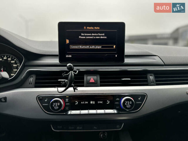 Сірий Ауді А4, об'ємом двигуна 1.98 л та пробігом 155 тис. км за 18500 $, фото 14 на Automoto.ua