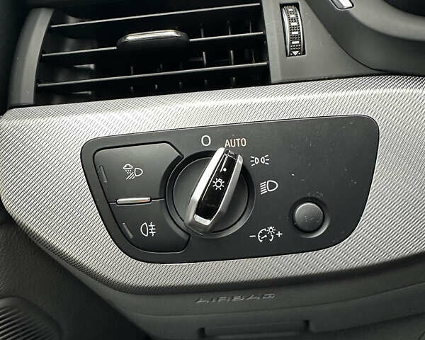 Сірий Ауді А4, об'ємом двигуна 1.98 л та пробігом 54 тис. км за 20100 $, фото 14 на Automoto.ua