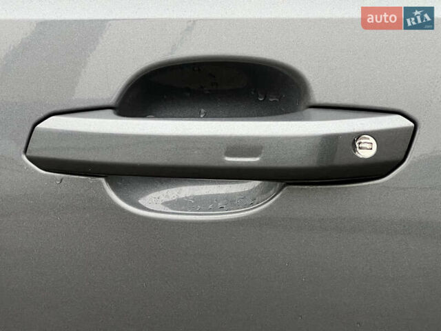 Серый Ауди А4, объемом двигателя 1.98 л и пробегом 100 тыс. км за 19300 $, фото 8 на Automoto.ua