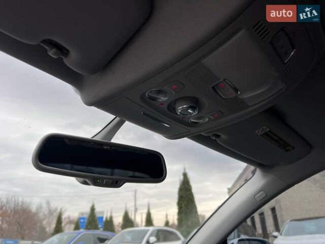 Сірий Ауді А4, об'ємом двигуна 2 л та пробігом 225 тис. км за 12490 $, фото 29 на Automoto.ua