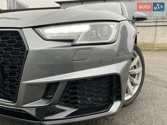 Серый Ауди А4, объемом двигателя 1.98 л и пробегом 100 тыс. км за 19300 $, фото 6 на Automoto.ua