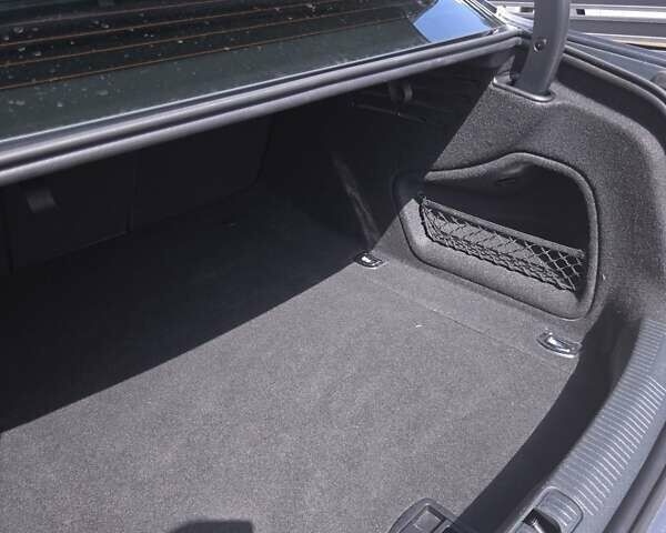 Серый Ауди А4, объемом двигателя 1.98 л и пробегом 160 тыс. км за 19000 $, фото 10 на Automoto.ua