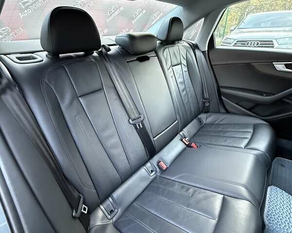 Сірий Ауді А4, об'ємом двигуна 1.98 л та пробігом 168 тис. км за 19600 $, фото 16 на Automoto.ua