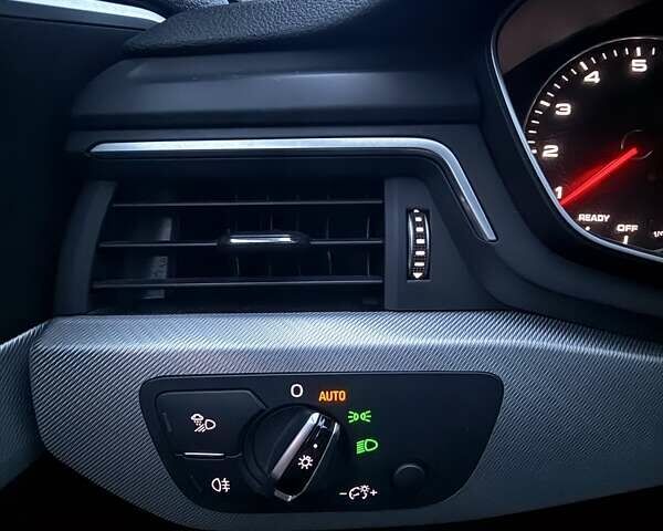 Серый Ауди А4, объемом двигателя 1.98 л и пробегом 144 тыс. км за 19100 $, фото 30 на Automoto.ua