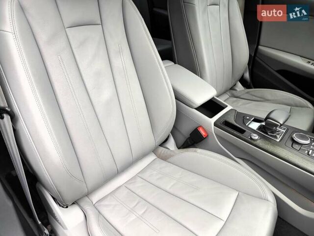 Серый Ауди А4, объемом двигателя 2 л и пробегом 128 тыс. км за 15990 $, фото 55 на Automoto.ua