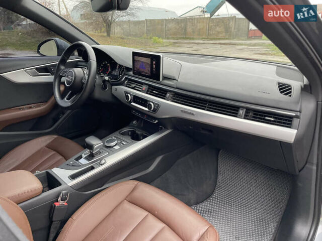 Сірий Ауді А4, об'ємом двигуна 2 л та пробігом 54 тис. км за 17800 $, фото 31 на Automoto.ua