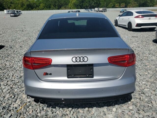 Серый Ауди А4, объемом двигателя 2 л и пробегом 162 тыс. км за 11000 $, фото 4 на Automoto.ua