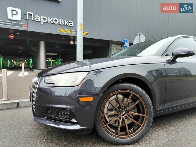 Серый Ауди А4, объемом двигателя 2 л и пробегом 128 тыс. км за 15990 $, фото 4 на Automoto.ua