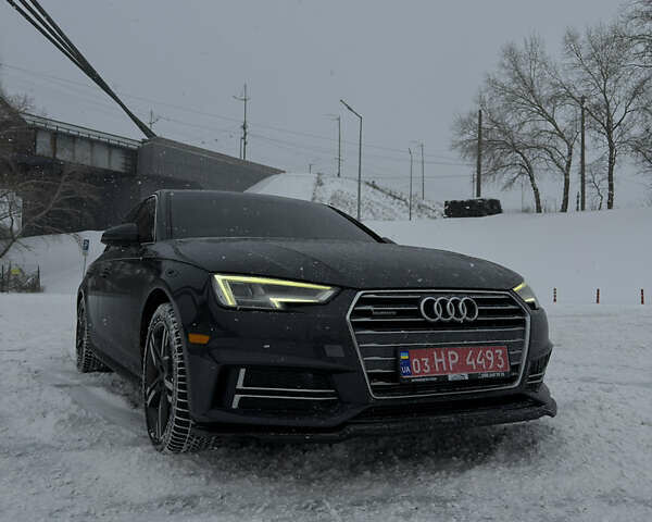 Серый Ауди А4, объемом двигателя 1.98 л и пробегом 240 тыс. км за 16900 $, фото 48 на Automoto.ua