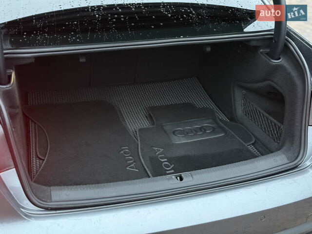 Серый Ауди А4, объемом двигателя 1.98 л и пробегом 201 тыс. км за 17800 $, фото 19 на Automoto.ua