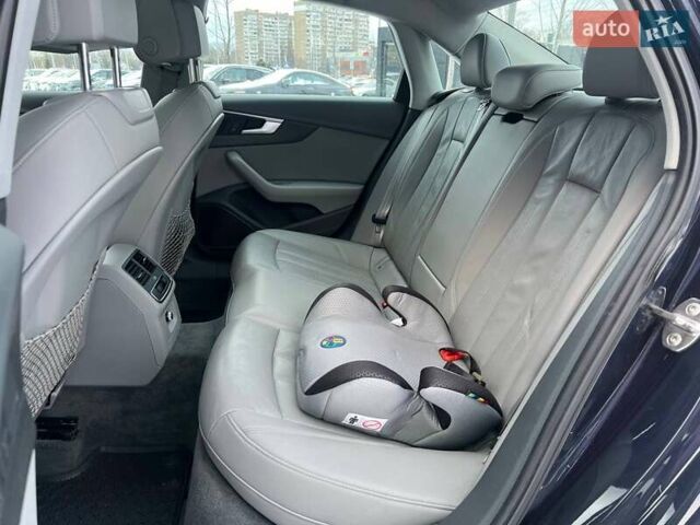 Сірий Ауді А4, об'ємом двигуна 1.98 л та пробігом 160 тис. км за 18490 $, фото 12 на Automoto.ua