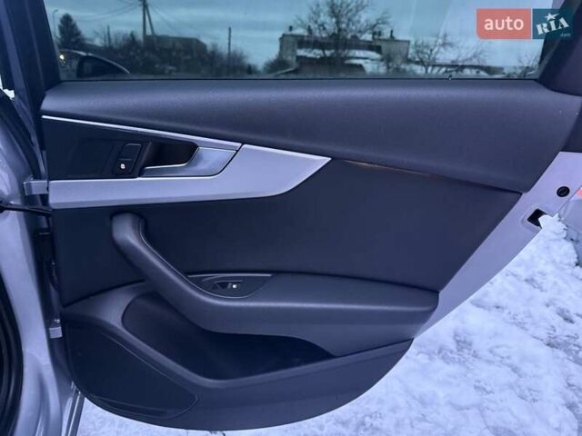 Серый Ауди А4, объемом двигателя 1.98 л и пробегом 144 тыс. км за 19100 $, фото 22 на Automoto.ua