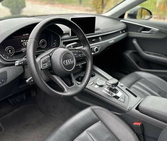 Серый Ауди А4, объемом двигателя 2 л и пробегом 130 тыс. км за 14200 $, фото 3 на Automoto.ua