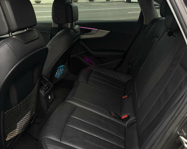 Серый Ауди А4, объемом двигателя 1.98 л и пробегом 133 тыс. км за 18500 $, фото 30 на Automoto.ua