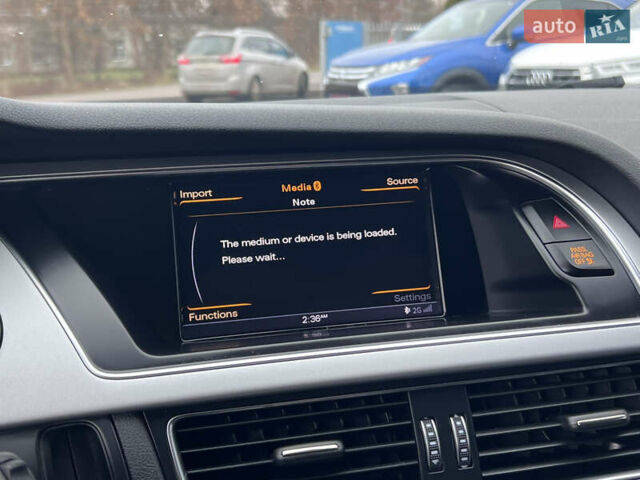 Сірий Ауді А4, об'ємом двигуна 2 л та пробігом 225 тис. км за 12490 $, фото 25 на Automoto.ua