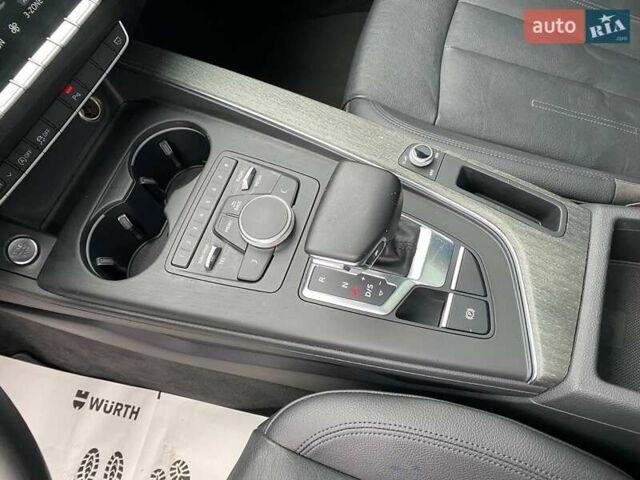 Серый Ауди А4, объемом двигателя 2 л и пробегом 226 тыс. км за 13900 $, фото 16 на Automoto.ua