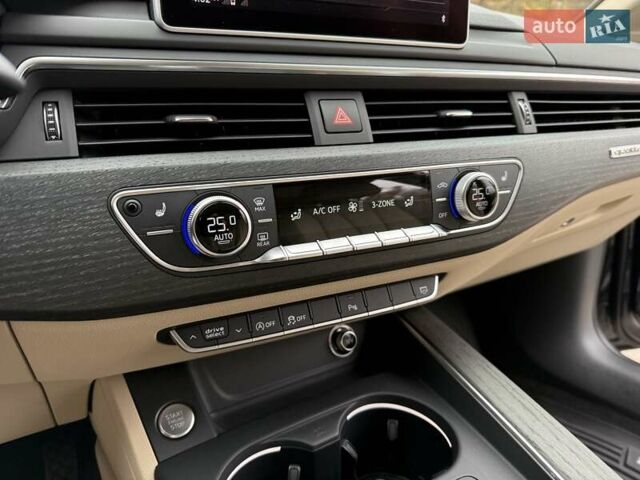 Сірий Ауді А4, об'ємом двигуна 1.98 л та пробігом 124 тис. км за 19900 $, фото 25 на Automoto.ua