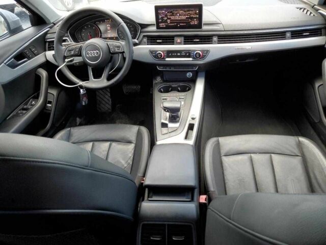 Серый Ауди А4, объемом двигателя 2 л и пробегом 240 тыс. км за 12100 $, фото 7 на Automoto.ua