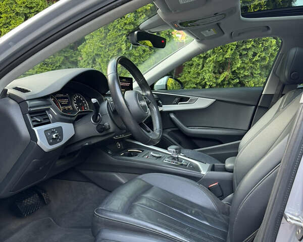 Сірий Ауді А4, об'ємом двигуна 1.98 л та пробігом 137 тис. км за 18500 $, фото 12 на Automoto.ua