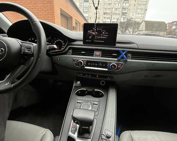 Серый Ауди А4, объемом двигателя 1.98 л и пробегом 90 тыс. км за 21500 $, фото 9 на Automoto.ua