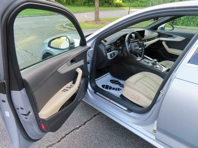 Сірий Ауді А4, об'ємом двигуна 2 л та пробігом 70 тис. км за 9000 $, фото 9 на Automoto.ua