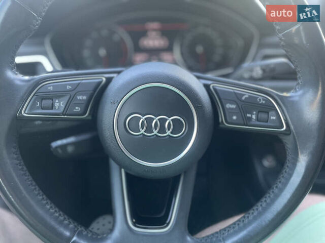 Сірий Ауді А4, об'ємом двигуна 1.98 л та пробігом 186 тис. км за 15900 $, фото 17 на Automoto.ua