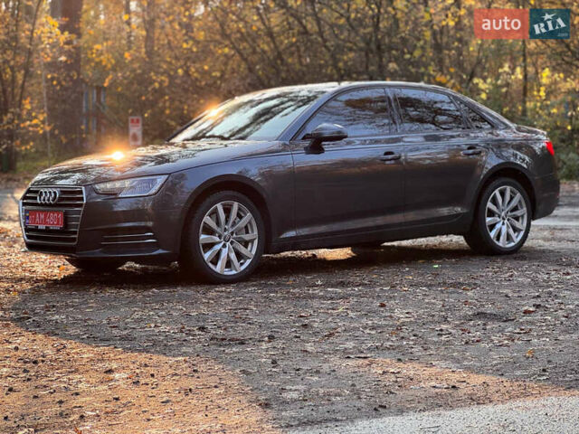 Ауді А4 2017 у Києві на Automoto.ua Сірий Ауді А4, об'ємом двигуна 2 л та пробігом 211 тис. км за 17300 $, фото 7 на Automoto.ua