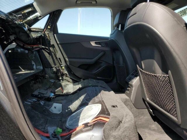 Сірий Ауді А4, об'ємом двигуна 2 л та пробігом 11 тис. км за 3500 $, фото 9 на Automoto.ua