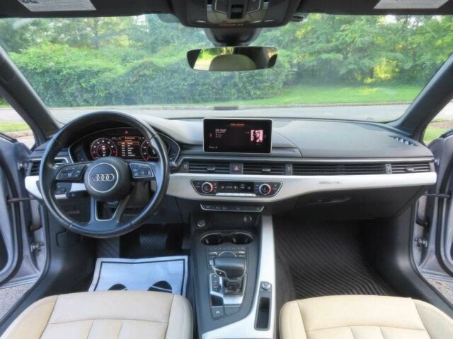 Серый Ауди А4, объемом двигателя 2 л и пробегом 53 тыс. км за 3450 $, фото 7 на Automoto.ua