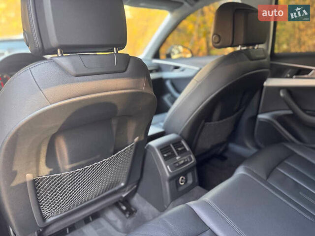 Ауді А4 2017 у Києві на Automoto.ua Сірий Ауді А4, об'ємом двигуна 2 л та пробігом 211 тис. км за 17300 $, фото 80 на Automoto.ua