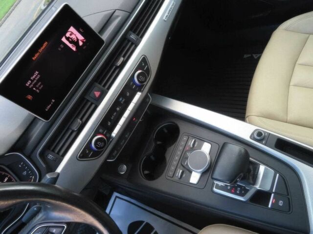 Серый Ауди А4, объемом двигателя 2 л и пробегом 53 тыс. км за 3450 $, фото 11 на Automoto.ua