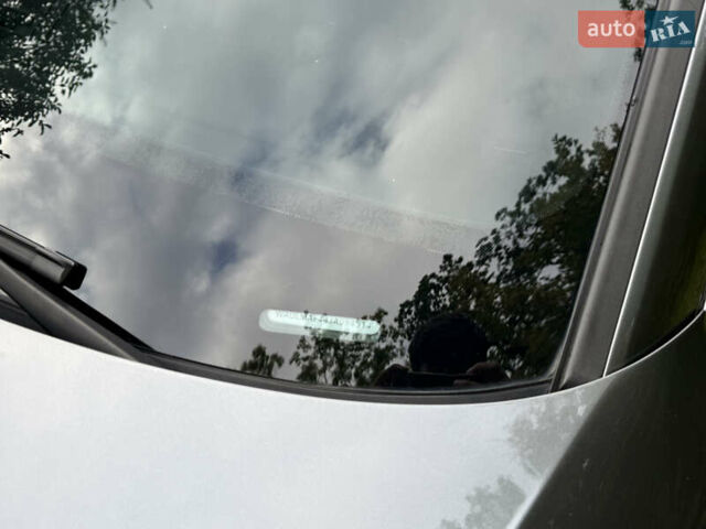 Серый Ауди А4, объемом двигателя 2 л и пробегом 146 тыс. км за 21000 $, фото 7 на Automoto.ua