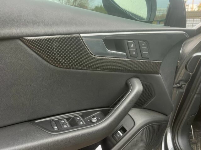 Сірий Ауді А4, об'ємом двигуна 2 л та пробігом 169 тис. км за 23000 $, фото 7 на Automoto.ua