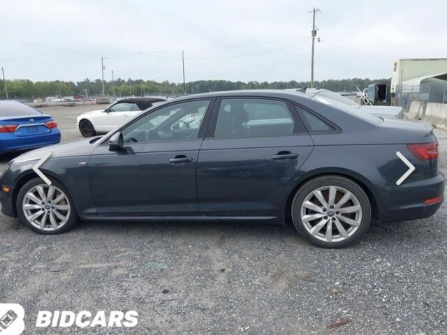 Сірий Ауді А4, об'ємом двигуна 2 л та пробігом 140 тис. км за 10300 $, фото 4 на Automoto.ua