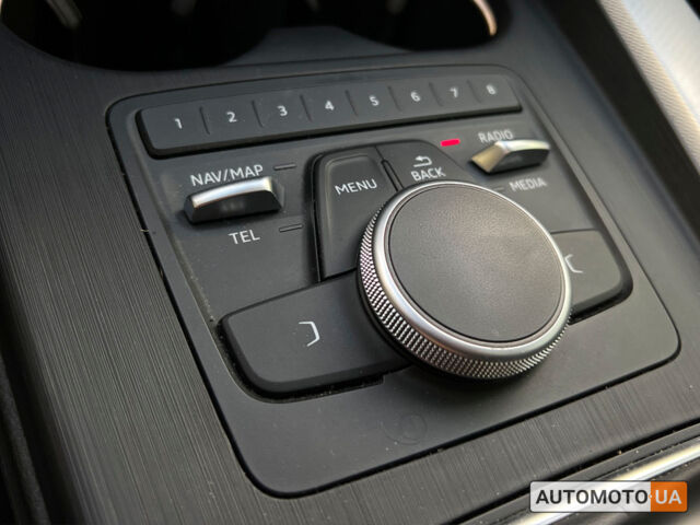 Сірий Ауді А4, об'ємом двигуна 2 л та пробігом 104 тис. км за 19200 $, фото 17 на Automoto.ua