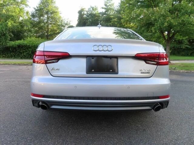 Сірий Ауді А4, об'ємом двигуна 2 л та пробігом 70 тис. км за 9000 $, фото 4 на Automoto.ua