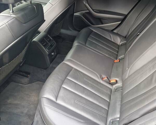 Сірий Ауді А4, об'ємом двигуна 2 л та пробігом 146 тис. км за 18500 $, фото 21 на Automoto.ua