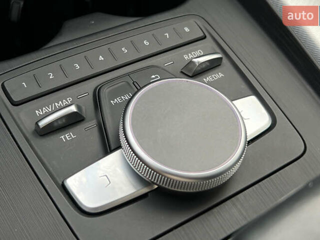 Сірий Ауді А4, об'ємом двигуна 1.98 л та пробігом 95 тис. км за 17999 $, фото 18 на Automoto.ua