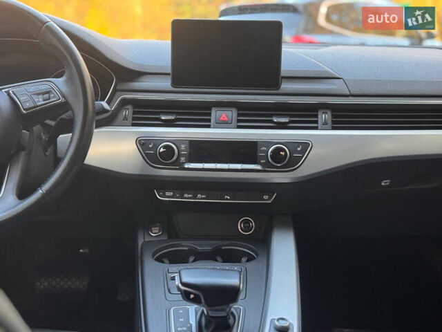 Ауді А4 2017 у Києві на Automoto.ua Сірий Ауді А4, об'ємом двигуна 2 л та пробігом 211 тис. км за 17300 $, фото 92 на Automoto.ua