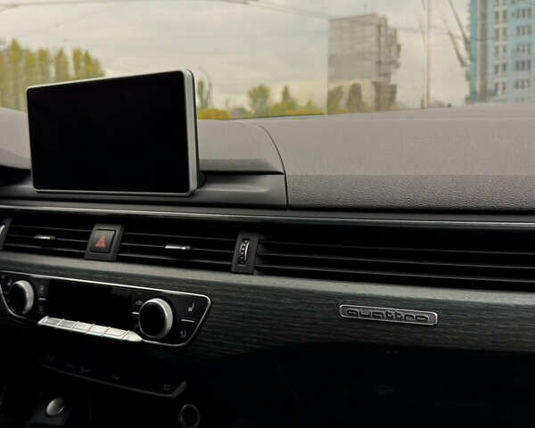 Ауді А4 2017 у Черкасах на Automoto.ua Сірий Ауді А4, об'ємом двигуна 1.98 л та пробігом 173 тис. км за 20000 $, фото 4 на Automoto.ua