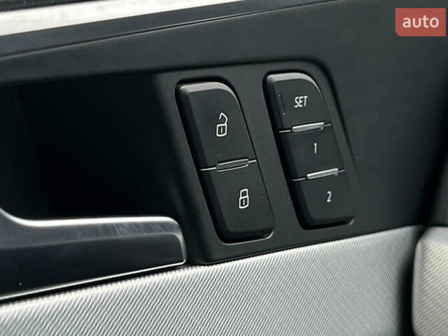 Сірий Ауді А4, об'ємом двигуна 1.98 л та пробігом 95 тис. км за 17999 $, фото 20 на Automoto.ua