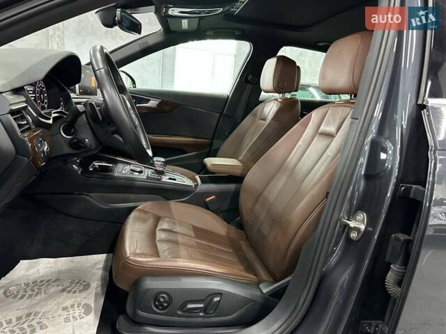 Сірий Ауді А4, об'ємом двигуна 2 л та пробігом 156 тис. км за 16999 $, фото 11 на Automoto.ua