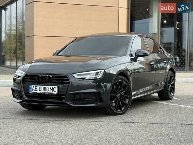Сірий Ауді А4, об'ємом двигуна 1.98 л та пробігом 133 тис. км за 21499 $, фото 2 на Automoto.ua