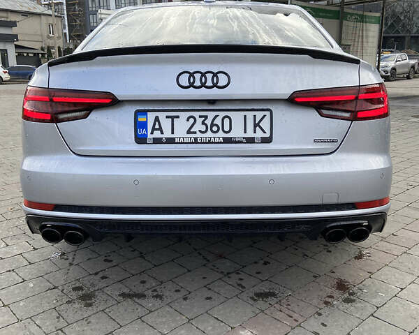 Сірий Ауді А4, об'ємом двигуна 1.98 л та пробігом 147 тис. км за 20900 $, фото 5 на Automoto.ua