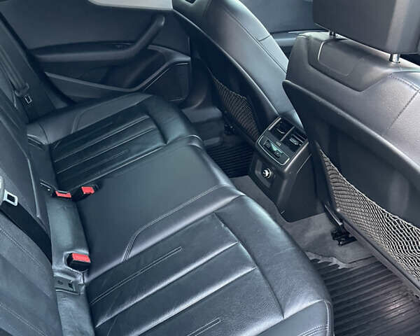 Серый Ауди А4, объемом двигателя 1.98 л и пробегом 101 тыс. км за 22500 $, фото 31 на Automoto.ua