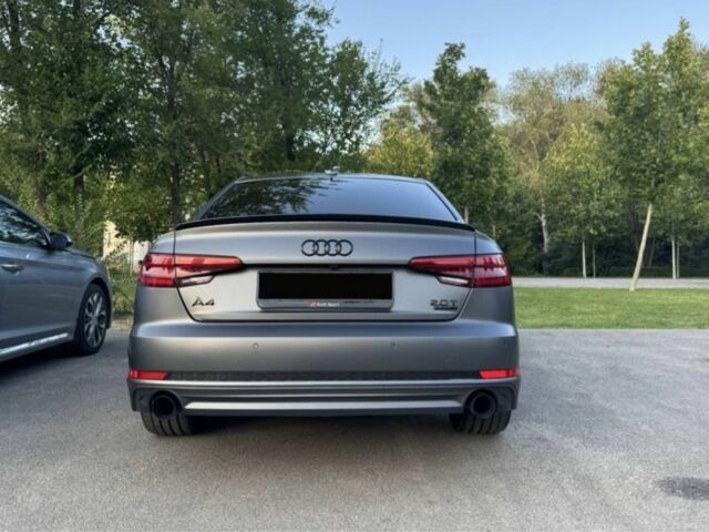 Серый Ауди А4, объемом двигателя 2 л и пробегом 121 тыс. км за 24900 $, фото 3 на Automoto.ua